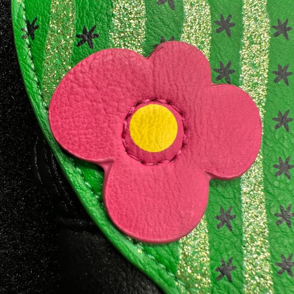 Cute & Quirky Cactus Crossbody - Picture 9 of 9